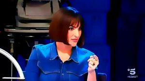 È guerra aperta ad Amici tra Arisa e Rudy Zerbi.